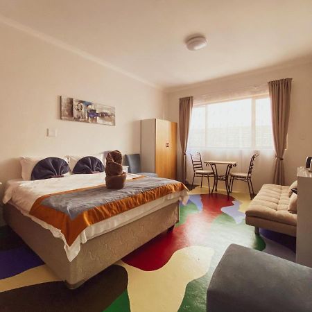 All African Colours Guesthouse Swakopmund Ngoại thất bức ảnh